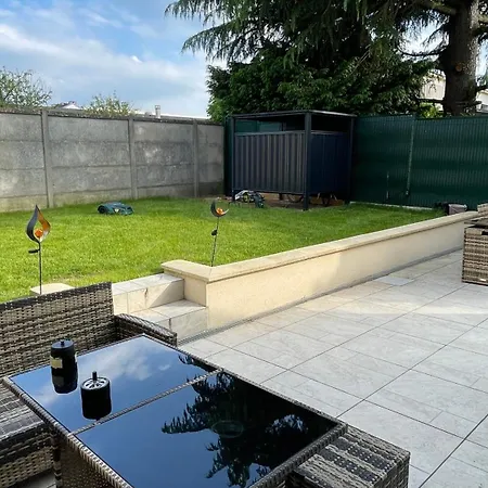 招待所 Zen - Sdb Wc Privatif - Entree Autonome - Grande Tv Netflix 贡比涅